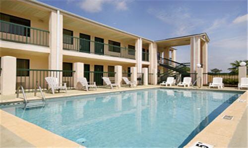 Days Inn By Wyndham Enterprise Facilities photo